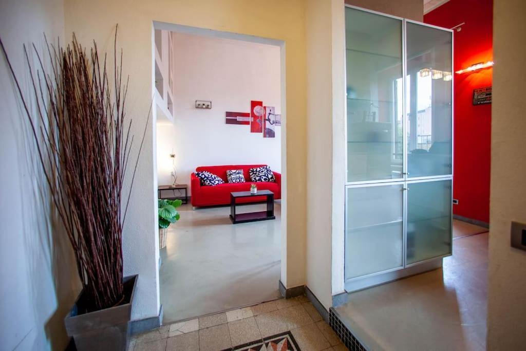 דירות רומא Red House Ostiense Historic Building מראה חיצוני תמונה